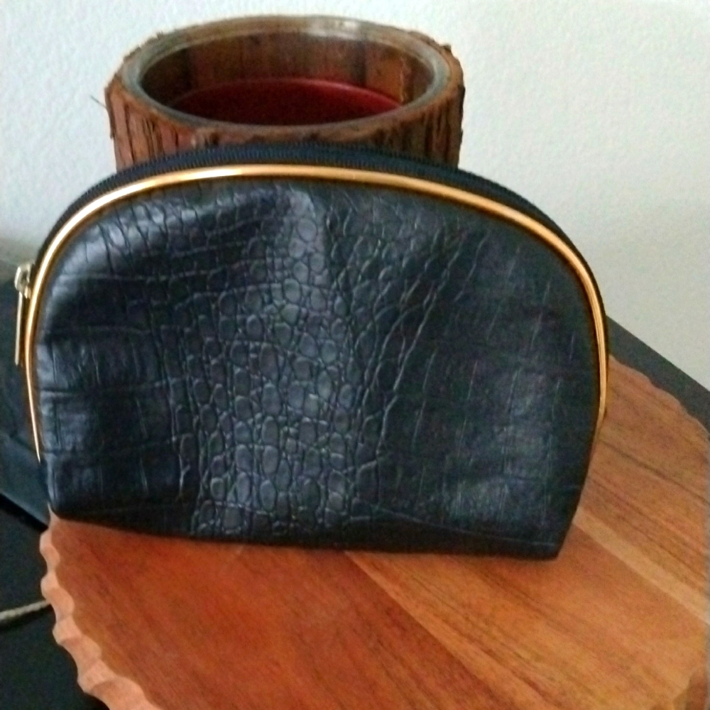 ACCESSORIES MAKE UP BAG